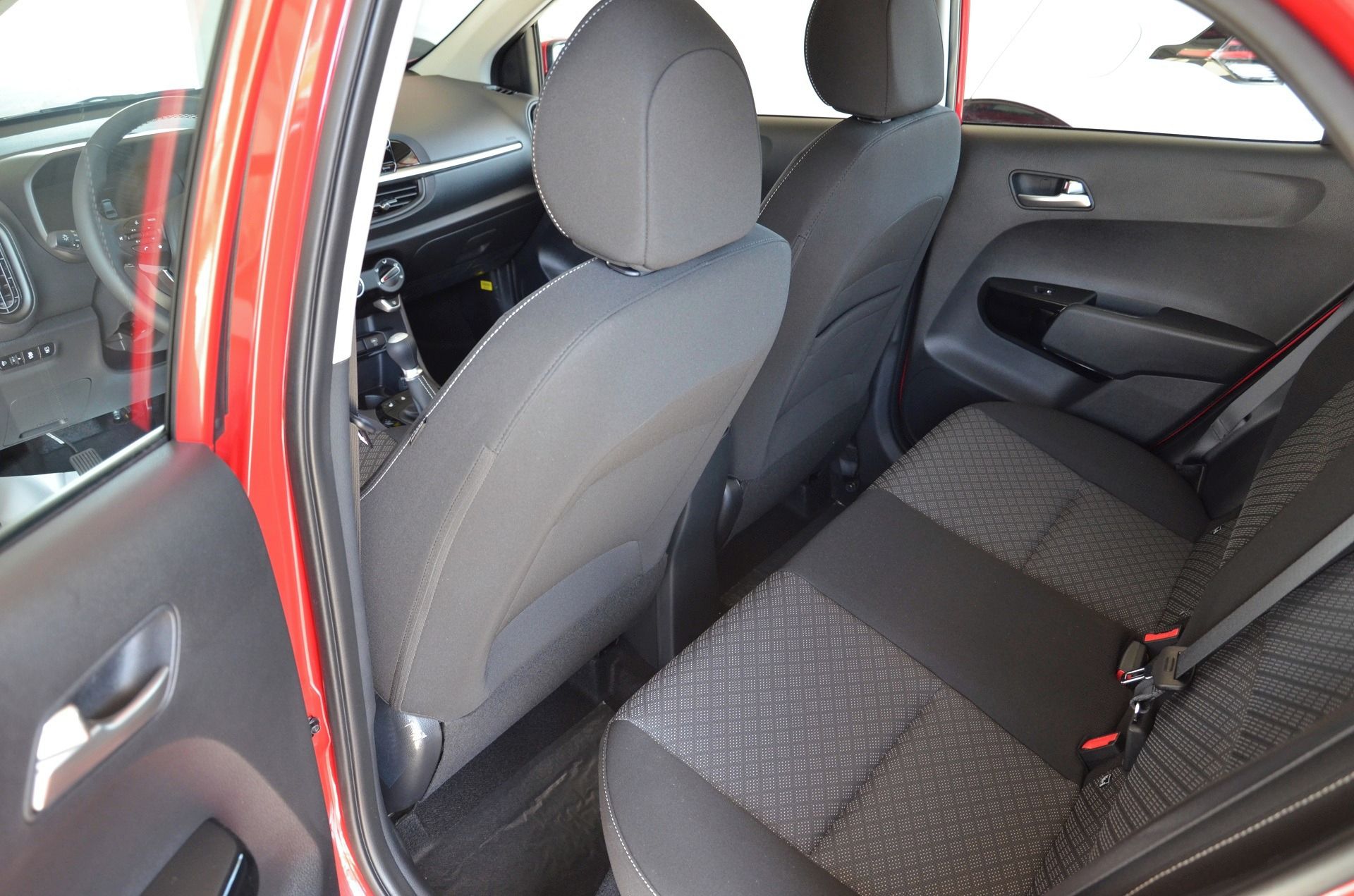 Kia Picanto, 1.0 GDi COMFORT - fotka 4