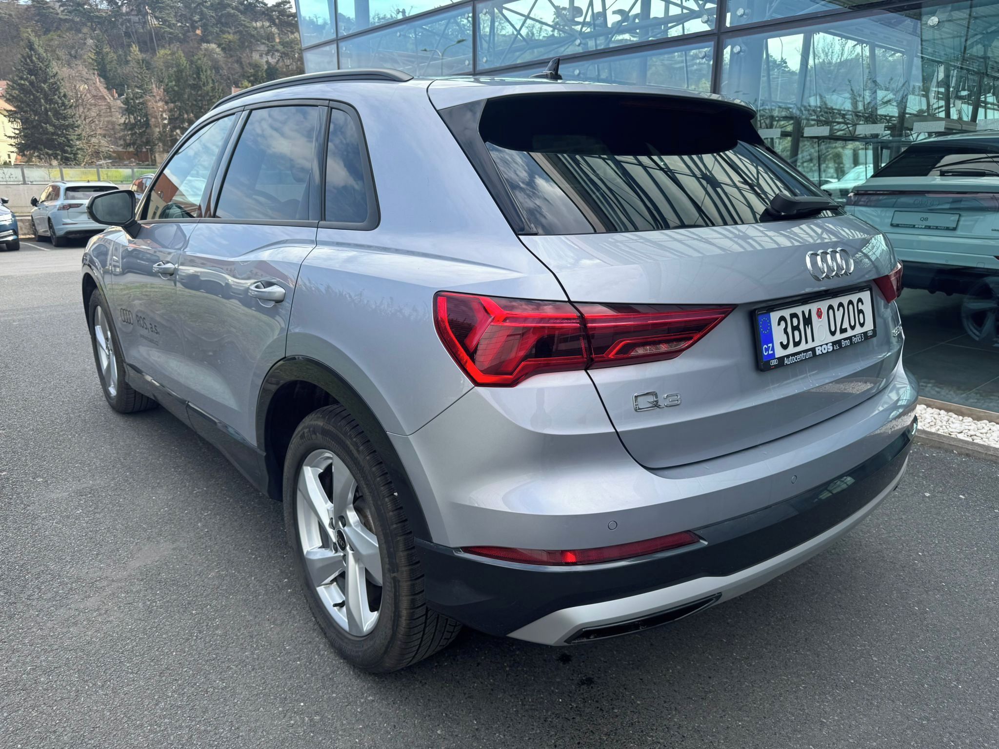 Audi Q3, Advanced 35 TDI 110 kW - fotka 3