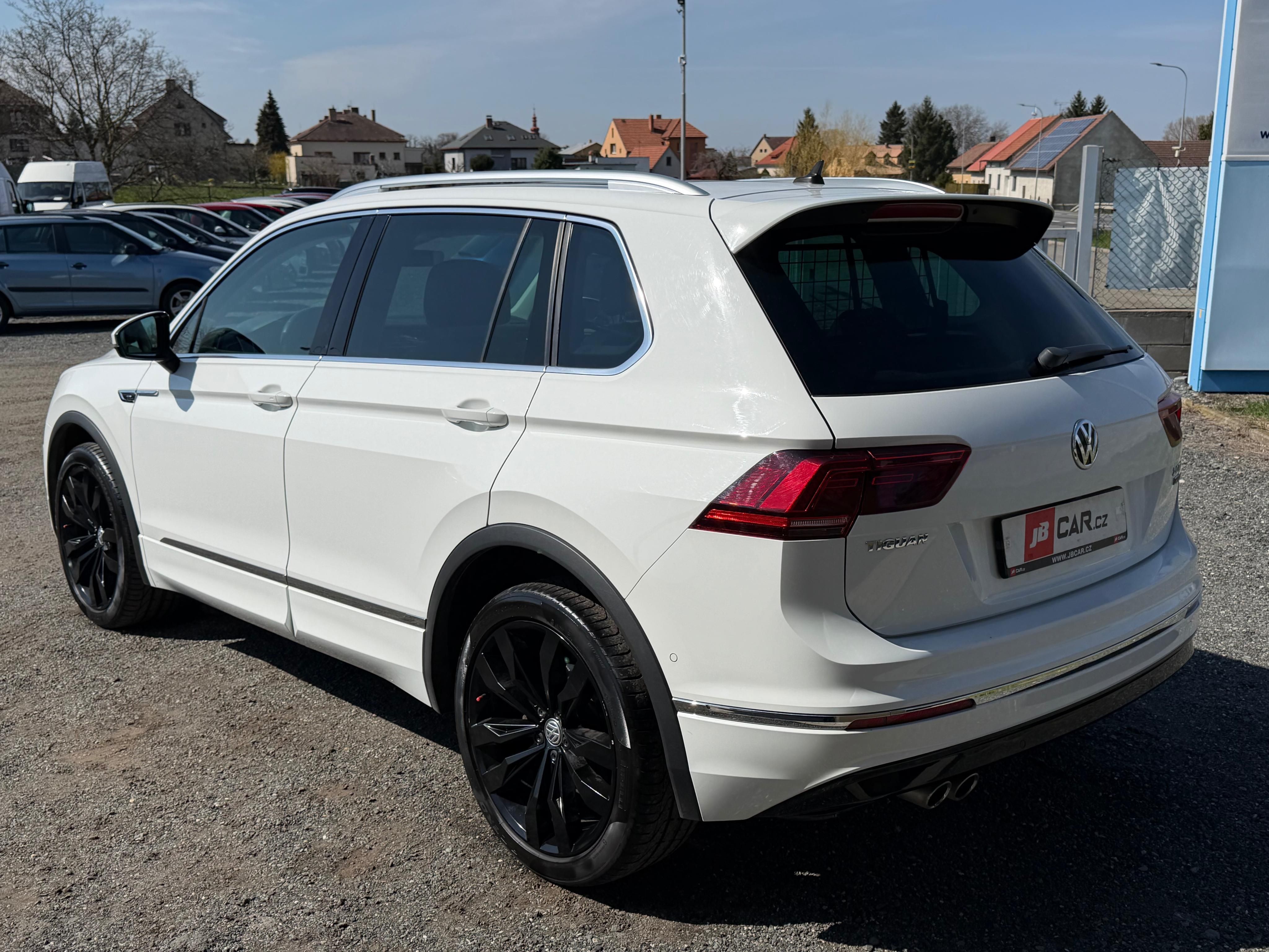 Volkswagen Tiguan, 2.0 TDI 140KW R-LINE 4X4 DPH - fotka 4
