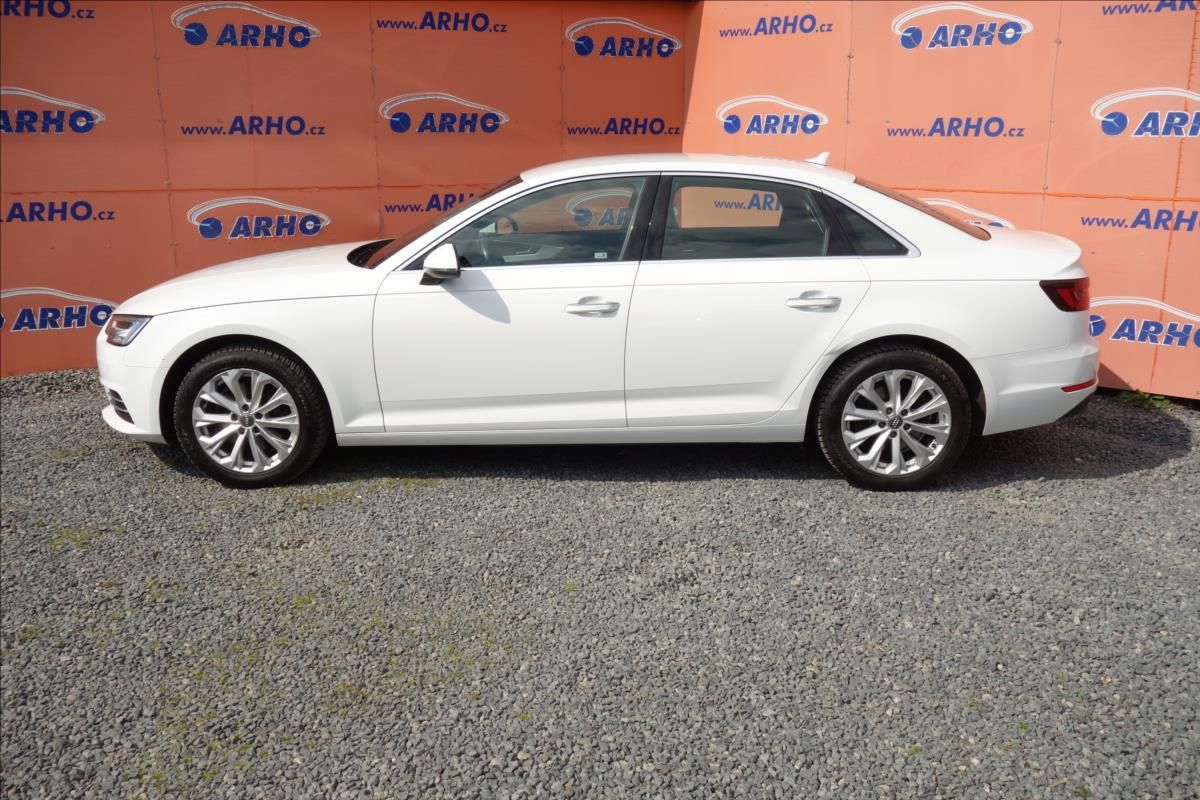 Audi A4, 2,0 TDi, ČR, 1 MAJ., SERV. KN. - fotka 4