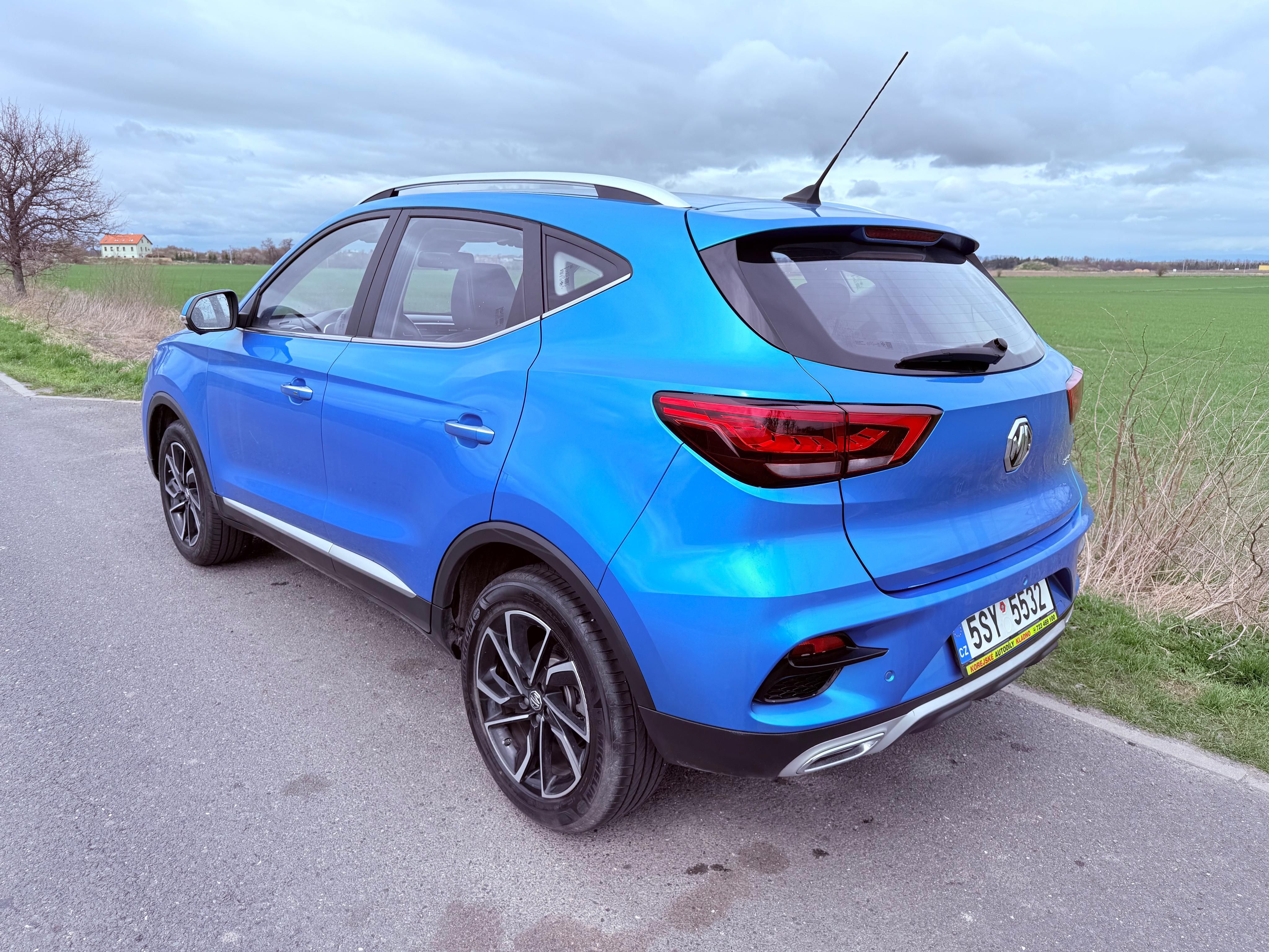 MG ZS, automat 1.0i turbo - fotka 4