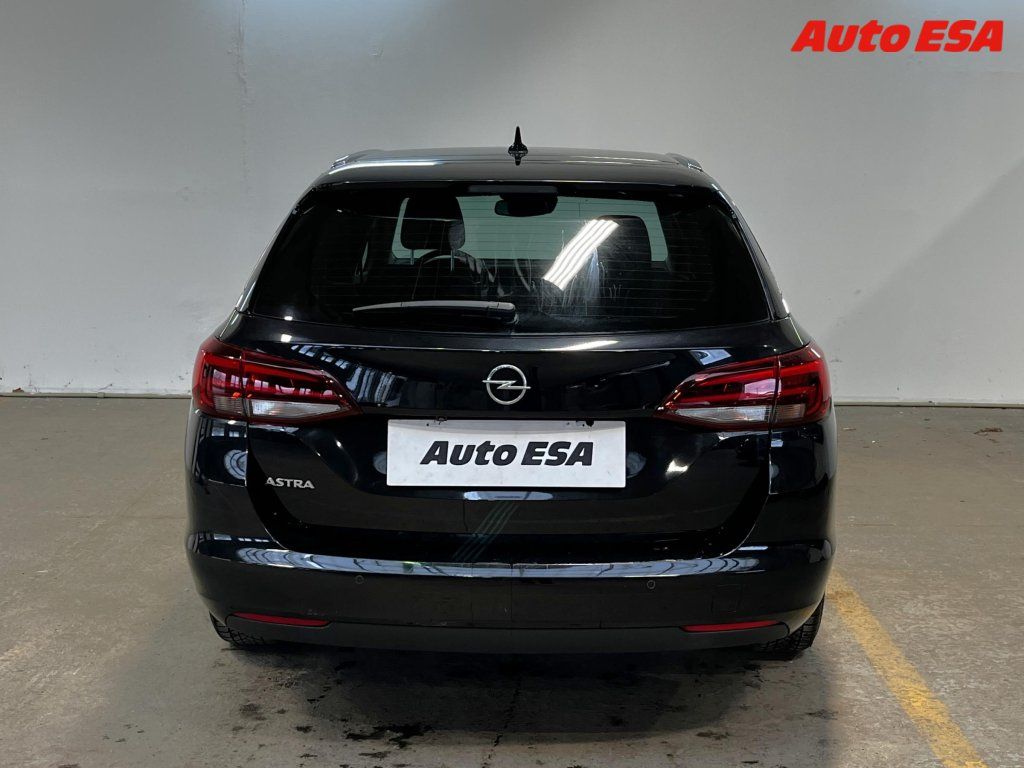 Opel Astra, 1.5 CDTi,Elegance,LED,navi - fotka 5