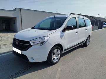 Nové v ČR, jen 19 000km, DPH