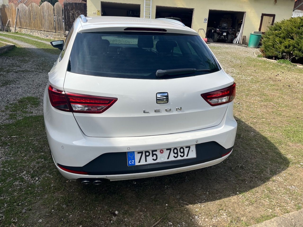 Seat Leon, 1,6 TDI DSG Full Led  Cebia - fotka 4
