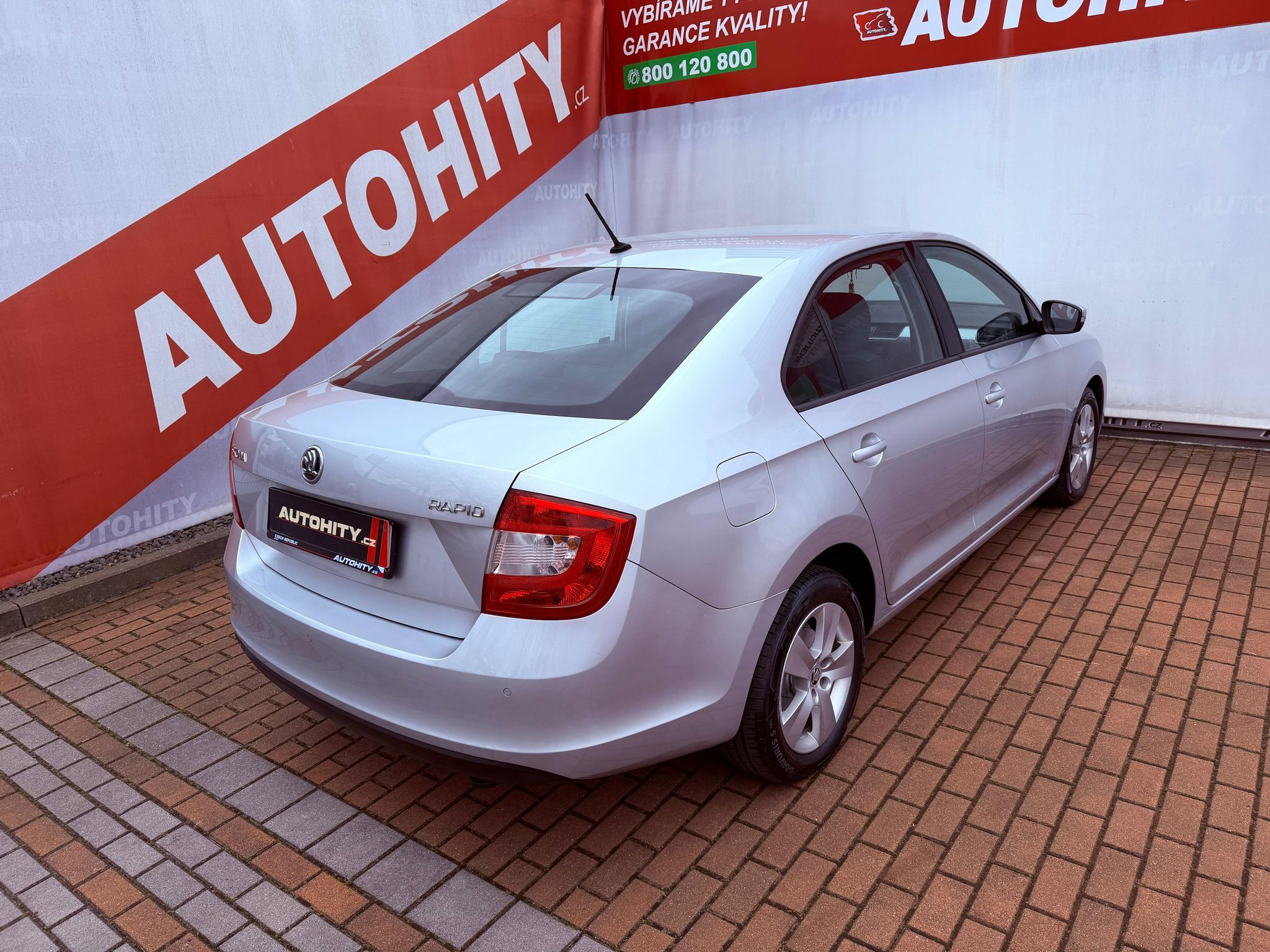 Škoda Rapid, 1.4 TDi Ambition, ČR - fotka 6