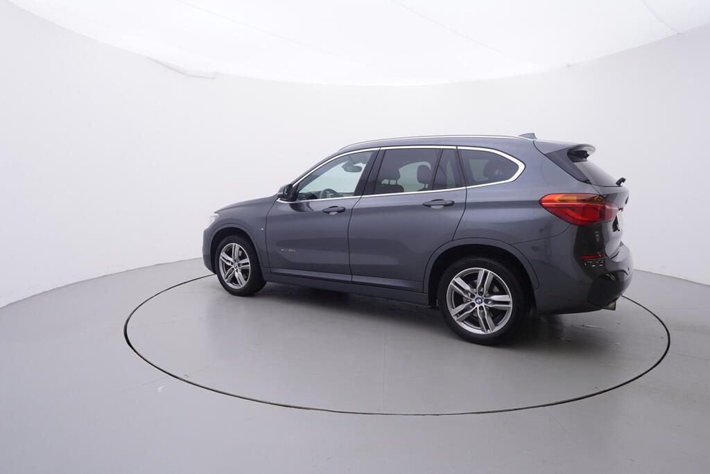 BMW X1, M sport 2.0 D 140 kW - fotka 3