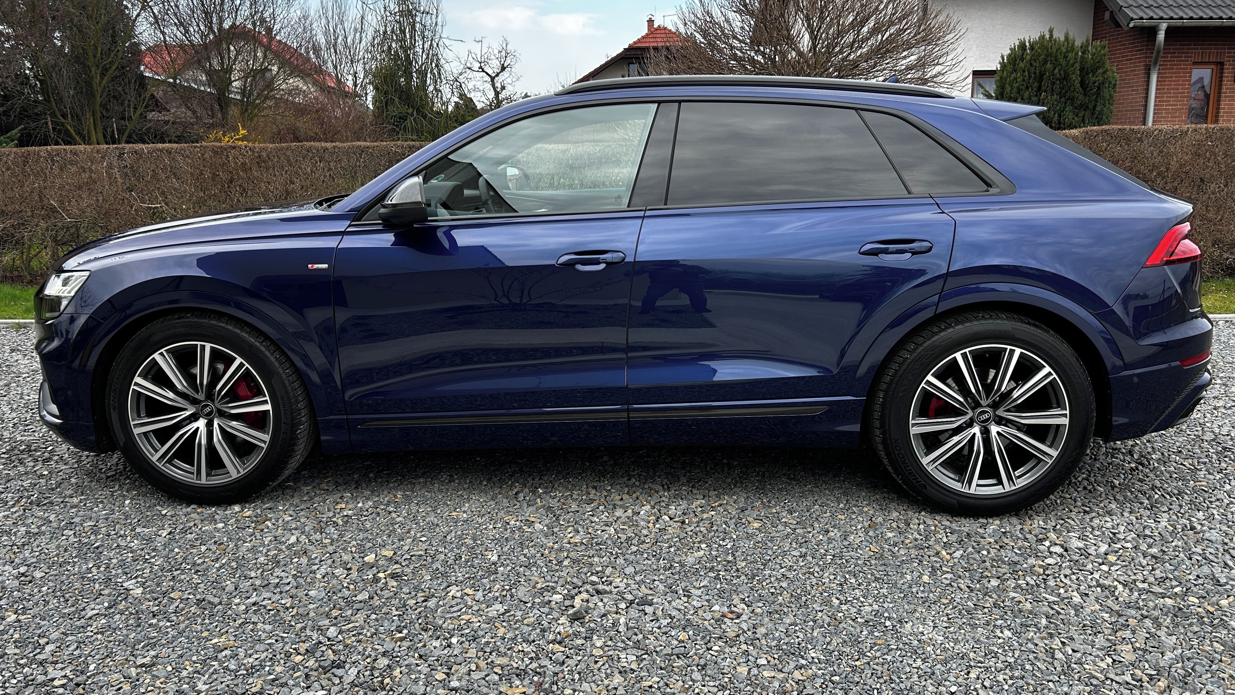 Audi Q8, AUDI Q8 45 TDI quattro - fotka 2