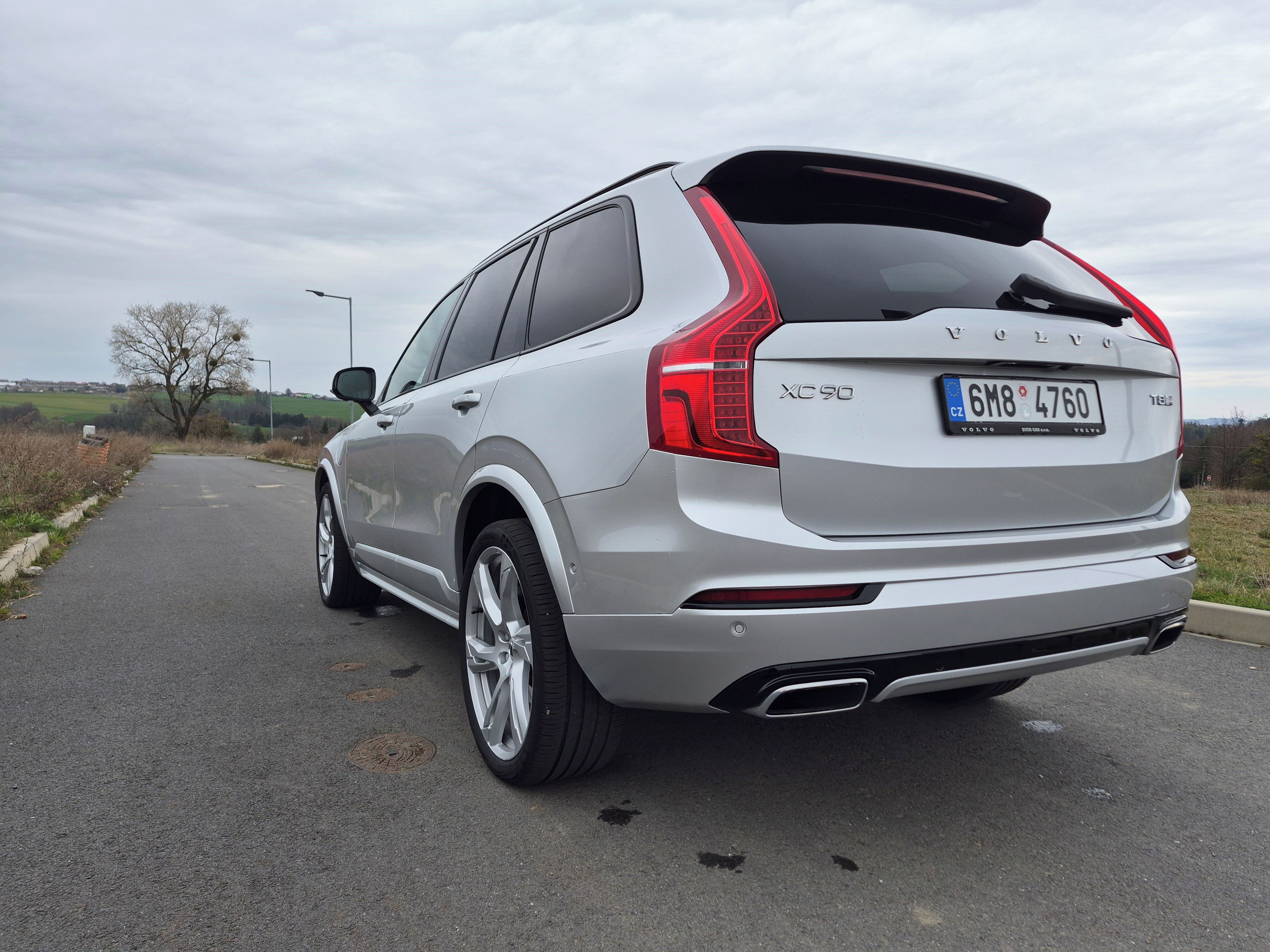 Volvo XC90, XC90 T8 - fotka 6