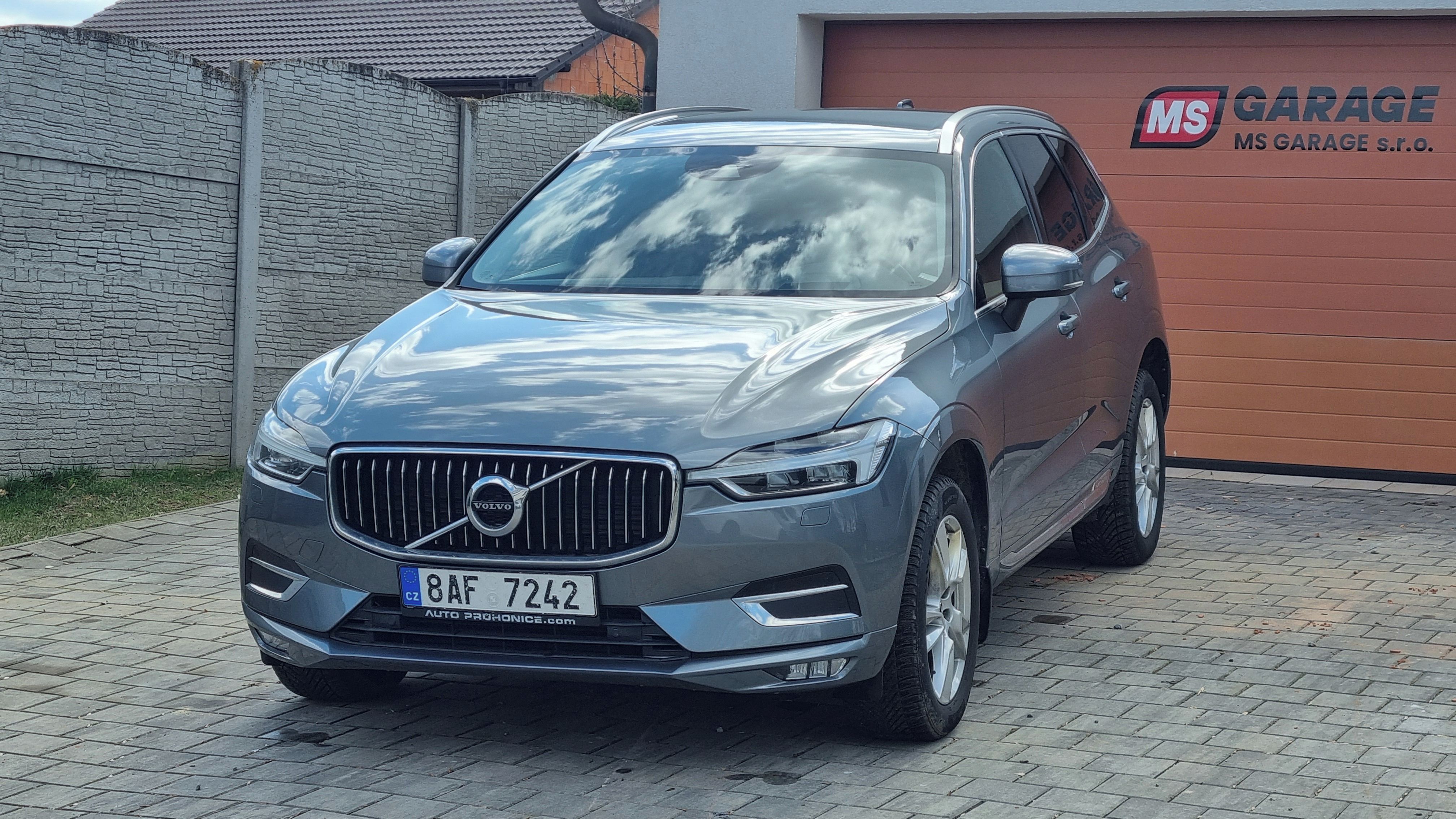 Volvo XC60, INSCRIP9TION 4X4 - fotka 2