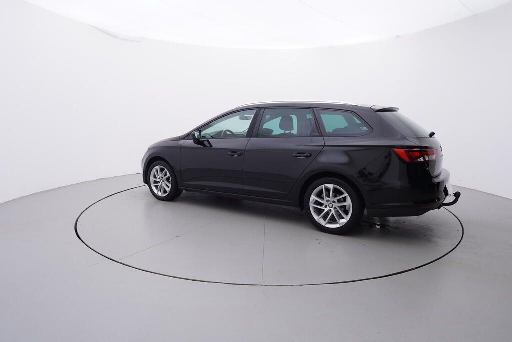 Seat Leon, Style 1.6 TDI 81 kW - fotka 3