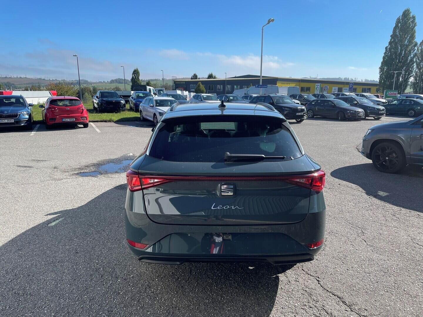 Seat Leon, SP yle 115 k 1,5 TSI 85 kW - fotka 4