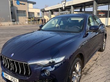 3,0, 6V Biturbo, 316 kW