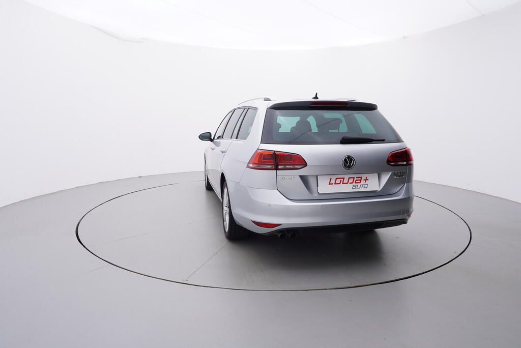 Volkswagen Golf Variant, Highline 2.0 TDI 110 kW - fotka 4