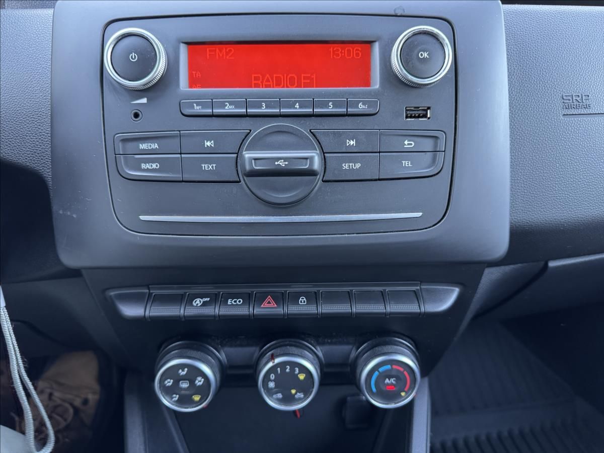 Dacia Duster, 1,6 COMFORT - fotka 6