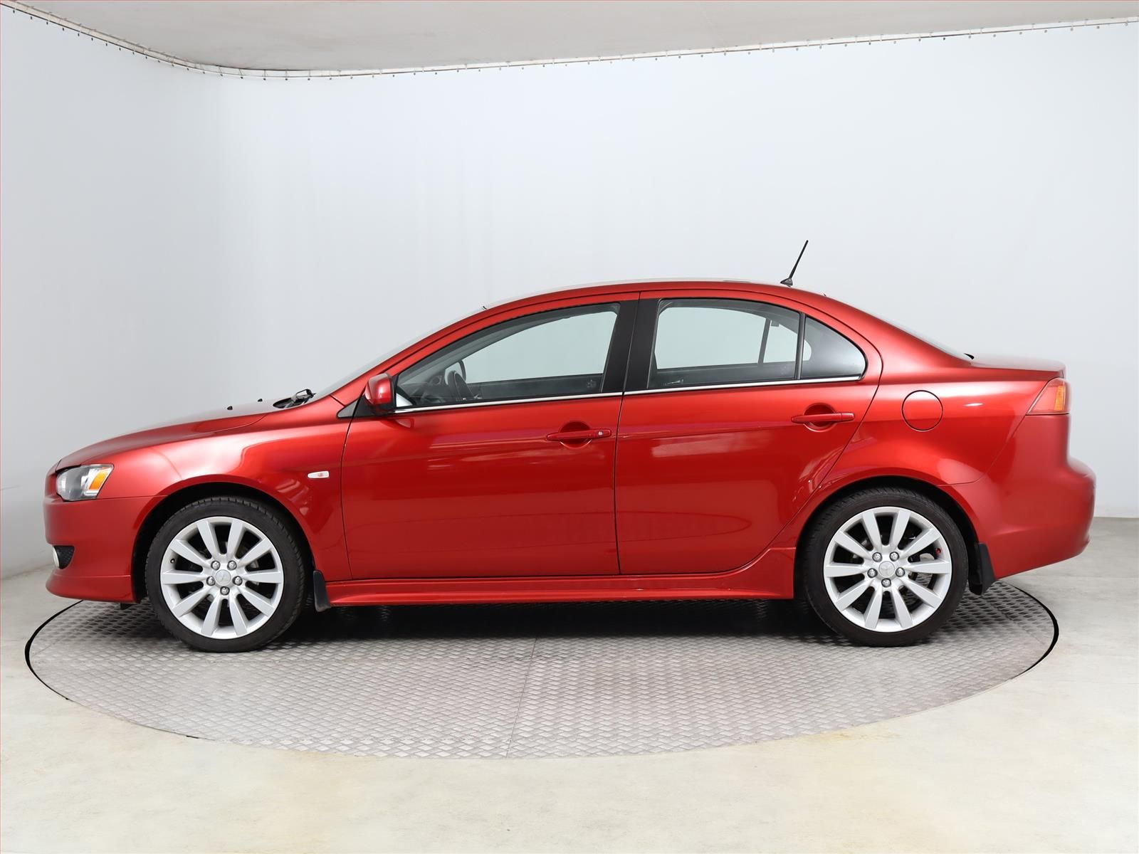 Mitsubishi Lancer, 1.8 MIVEC, Serv.kniha - fotka 3