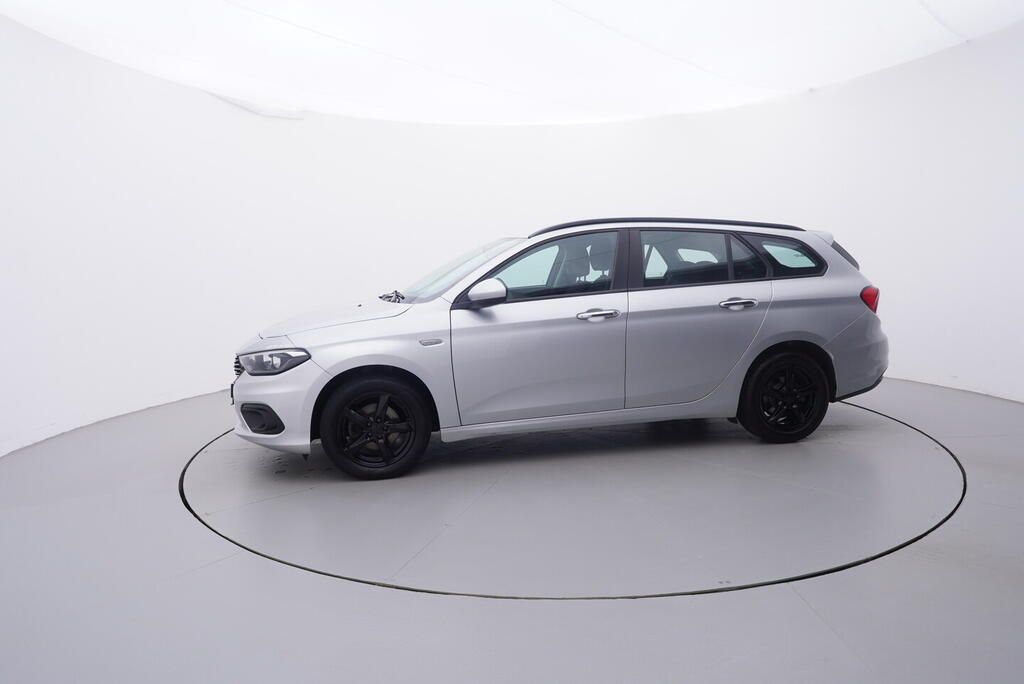 Fiat Tipo, Easy  88 kW - fotka 2
