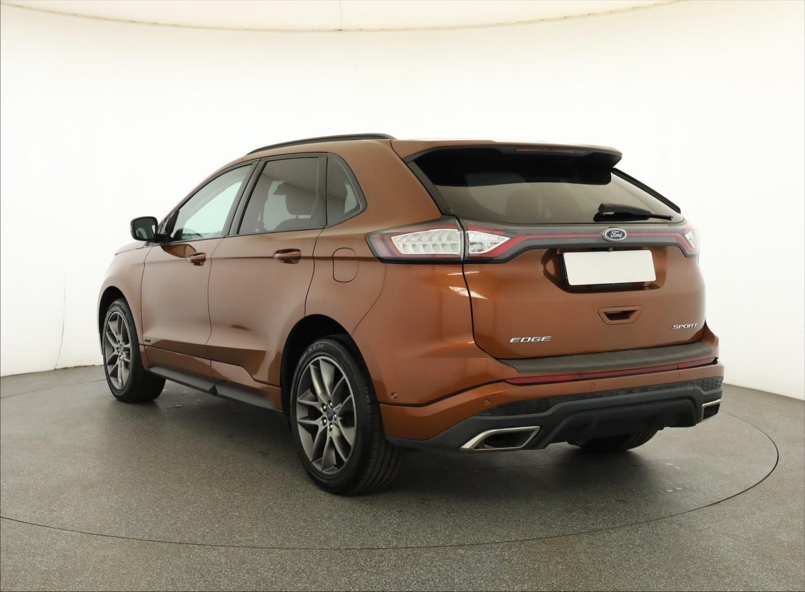 Ford Edge, 2.0 Bi-TDCI, Sport, 4X4 - fotka 4