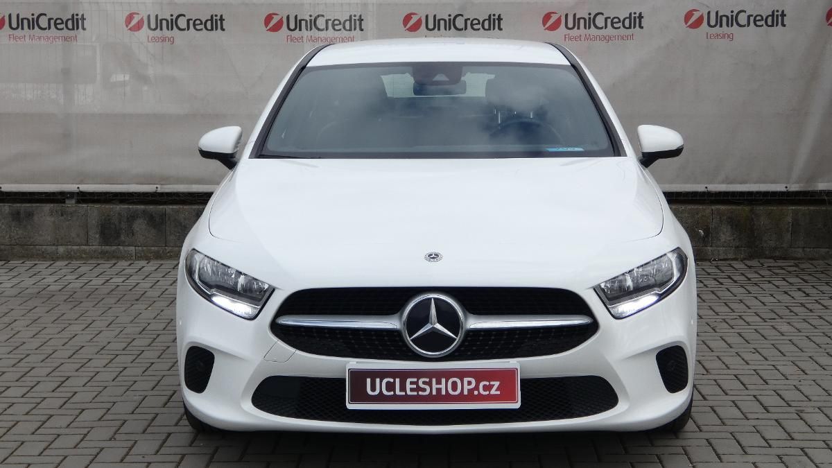 Mercedes-Benz Třídy A, 180d - fotka 2