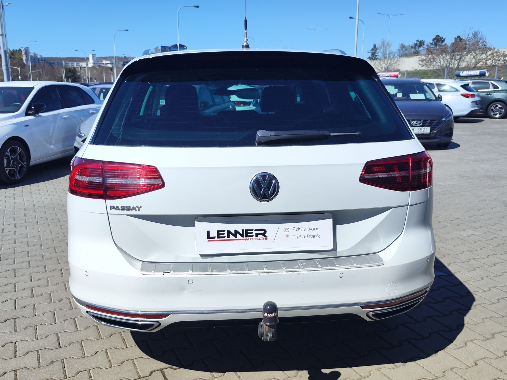 Volkswagen Passat, 2.0 TDi/110kW Highline DSG - fotka 6
