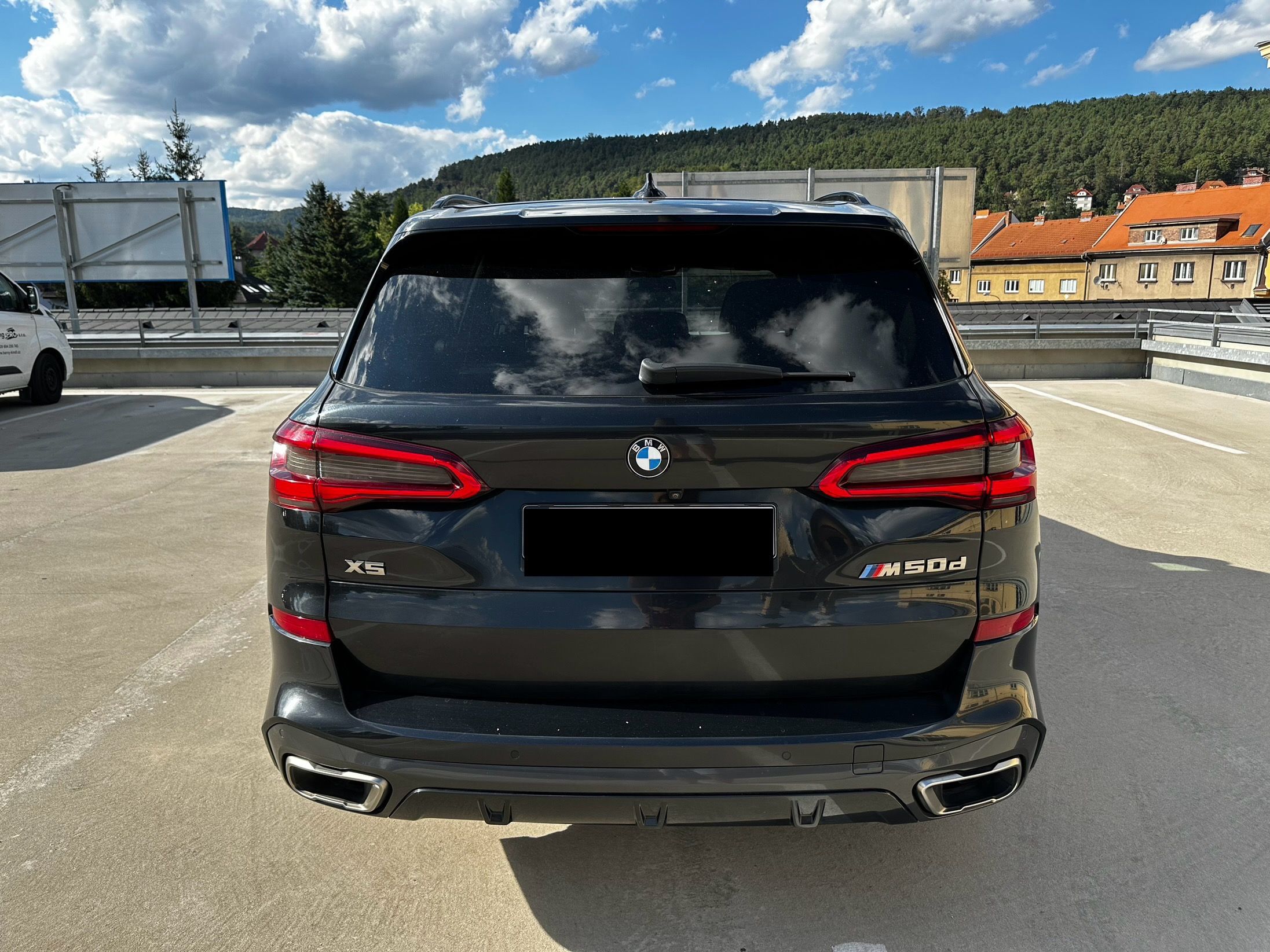 BMW X5, M50d, nové v ČR - fotka 6
