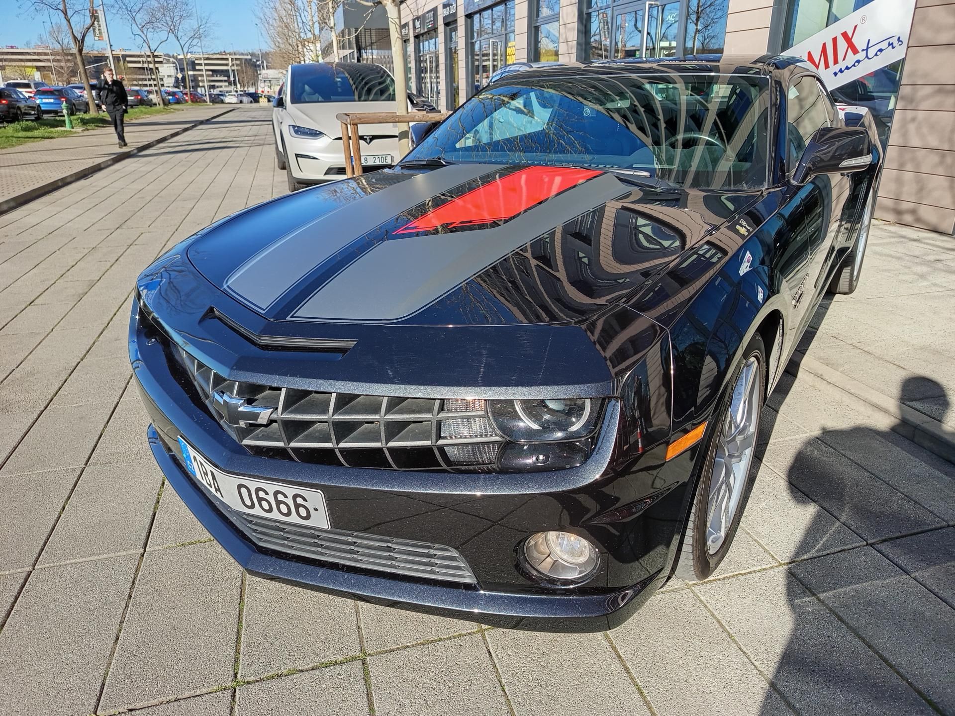 Chevrolet Camaro, 45th Edition, klapka, K&N - fotka 5