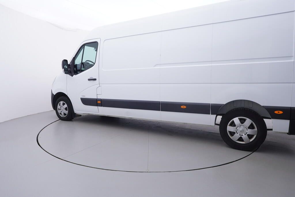 Opel, 2.3 100 kW - fotka 3