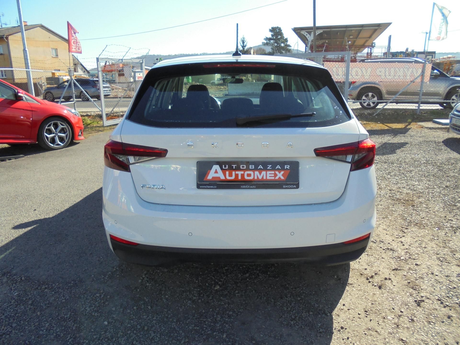 Škoda Fabia, 1.0i- KLIMA- VYHŘ. SEDADLA - fotka 5