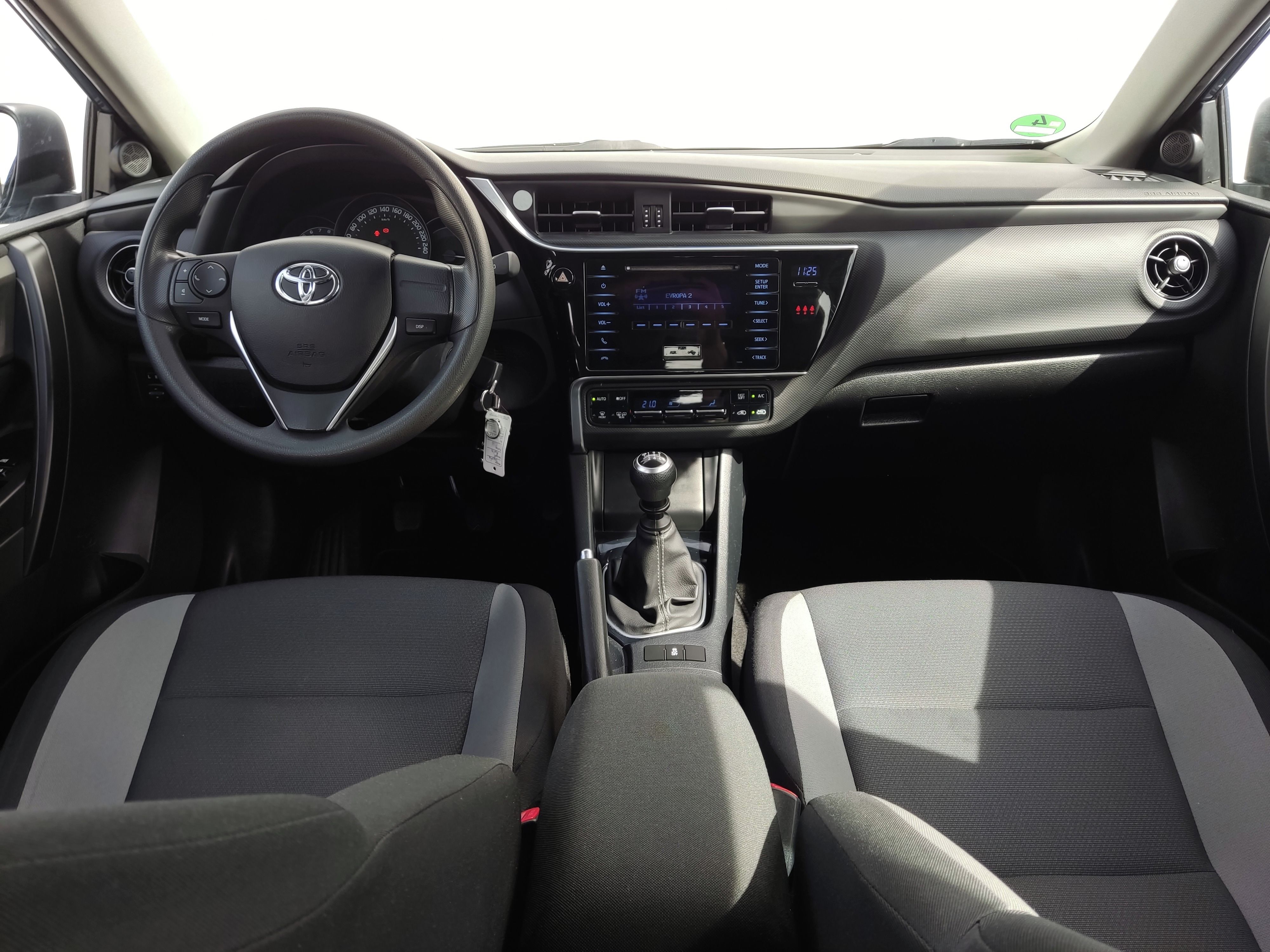 Toyota Auris, 1.33 Dual VVT-i 73 kW Entry - fotka 5