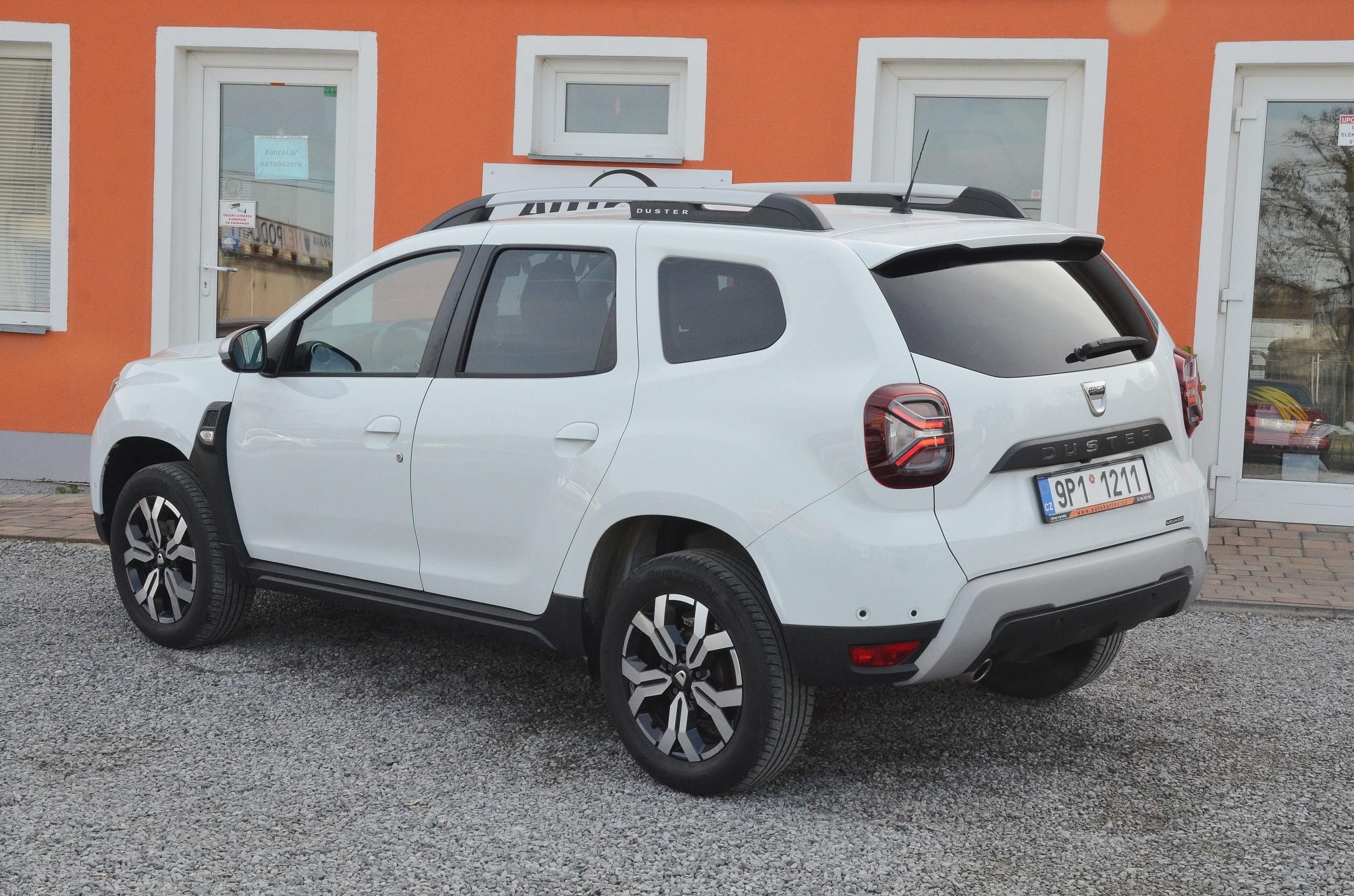 Dacia Duster, 1.0 TCe 67kW Prestige 11.400km - fotka 4