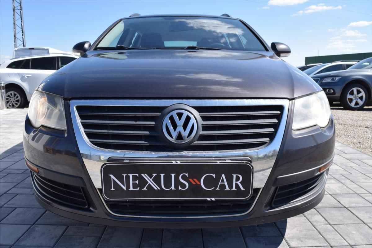 Volkswagen Passat, 1,9 TDI 77KW KLIMA 1XMAJITEL - fotka 2