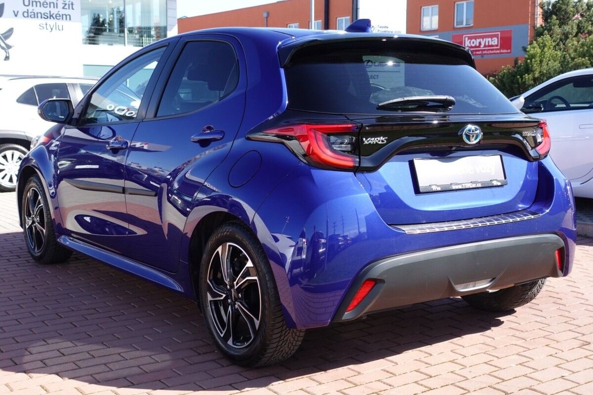 Toyota Yaris, 1,5 HSD Comfort Style Tech - fotka 6