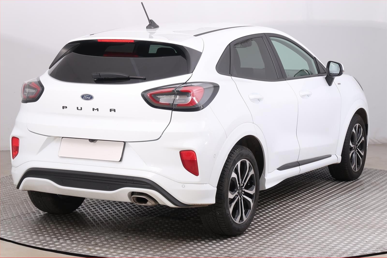 Ford Puma, 1.0 EcoBoost mHEV, Automat - fotka 5