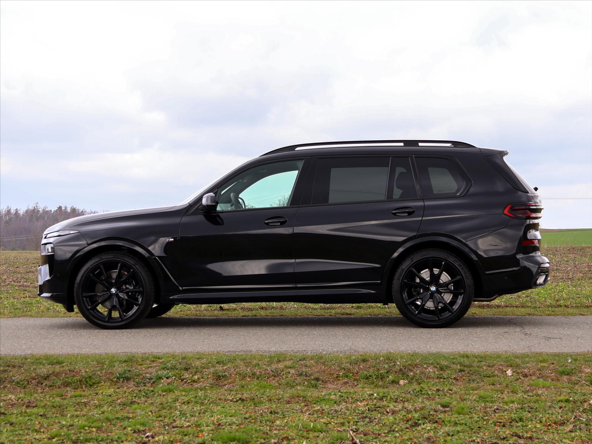 BMW X7, 3,0 xDrive40d Mpacket - fotka 4