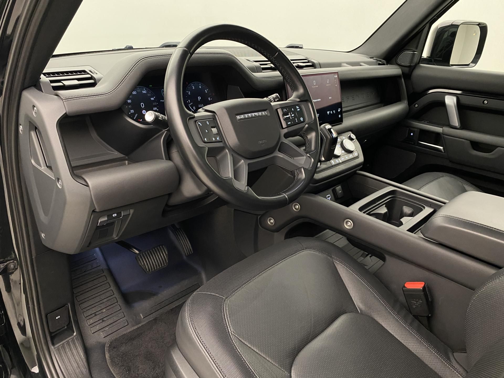 Land Rover Defender, 110 P400 X-DYNAMIC HSE AWD CZ - fotka 4