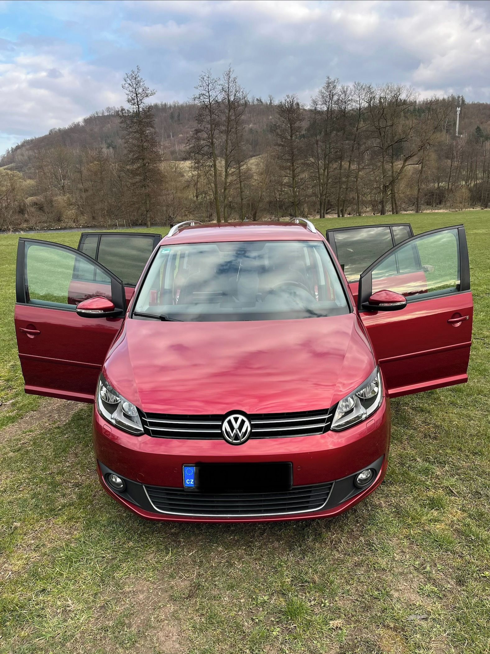 Volkswagen Touran, 1,2 TSI 77 kW, 1.majitel ČR - fotka 2