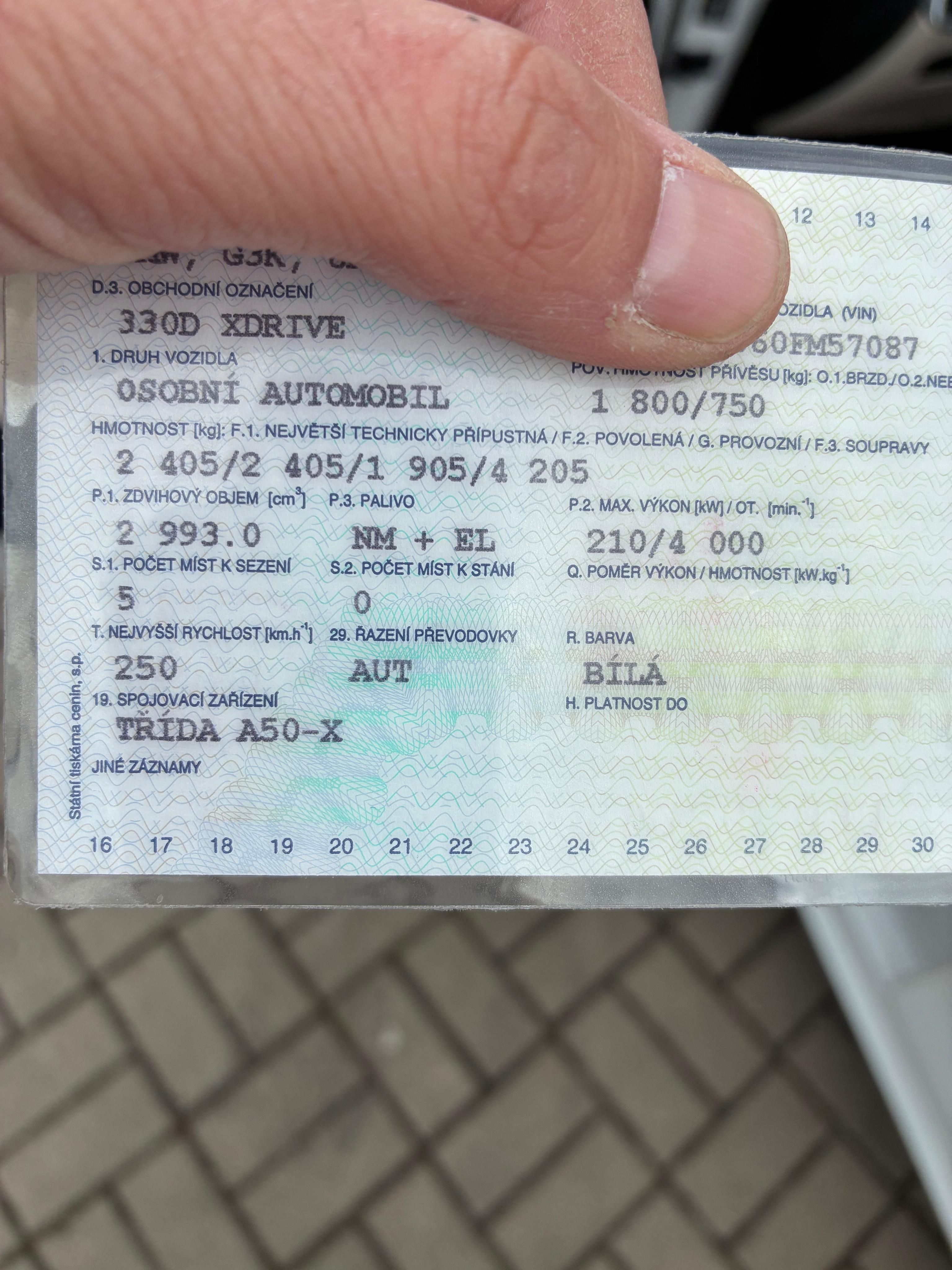 BMW Řada 3, 330X DRIVE,M-packet, v záruce! - fotka 2