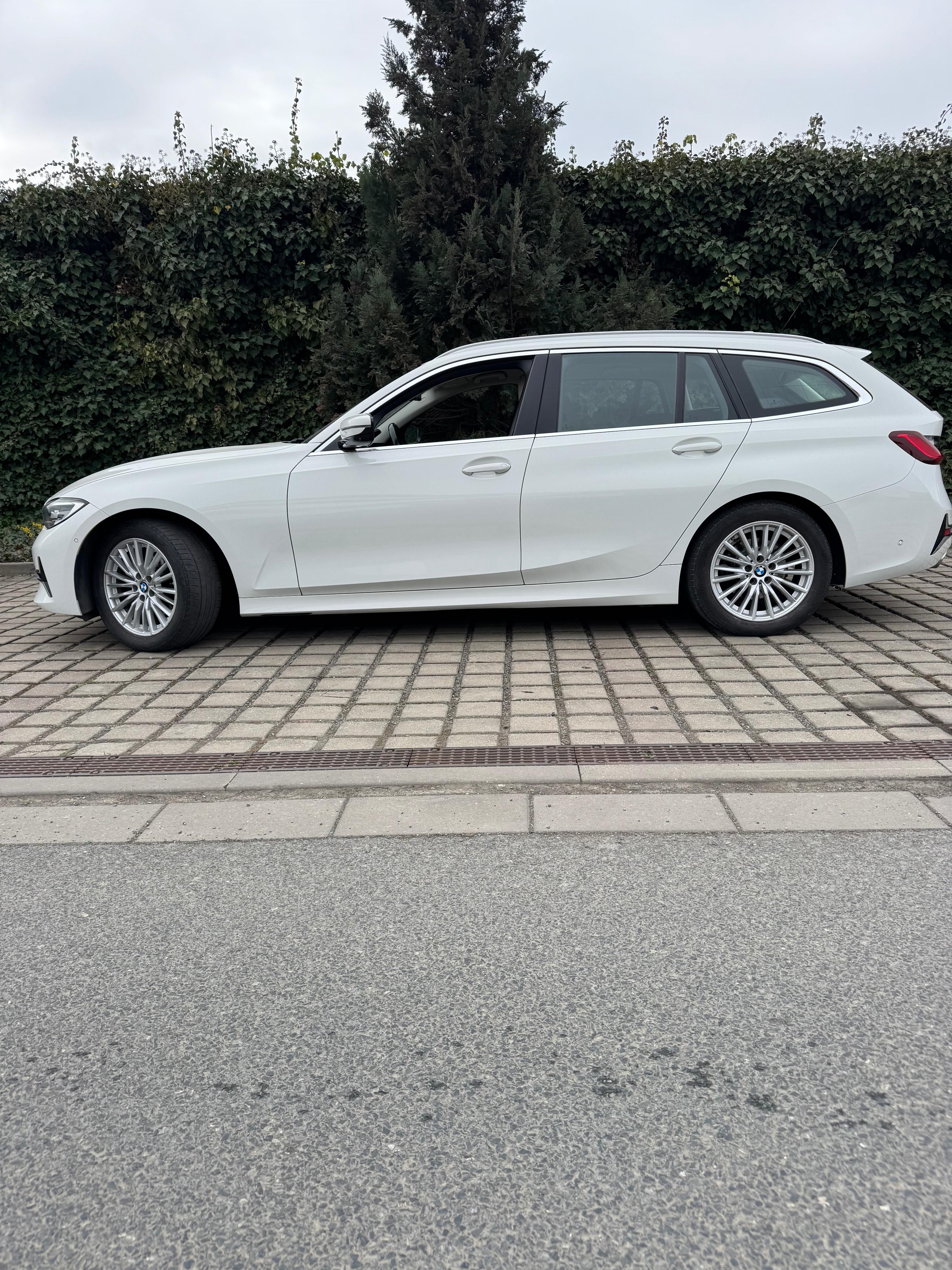 BMW Řada 3, BMW řada 3, 320d Touring 140KW - fotka 4