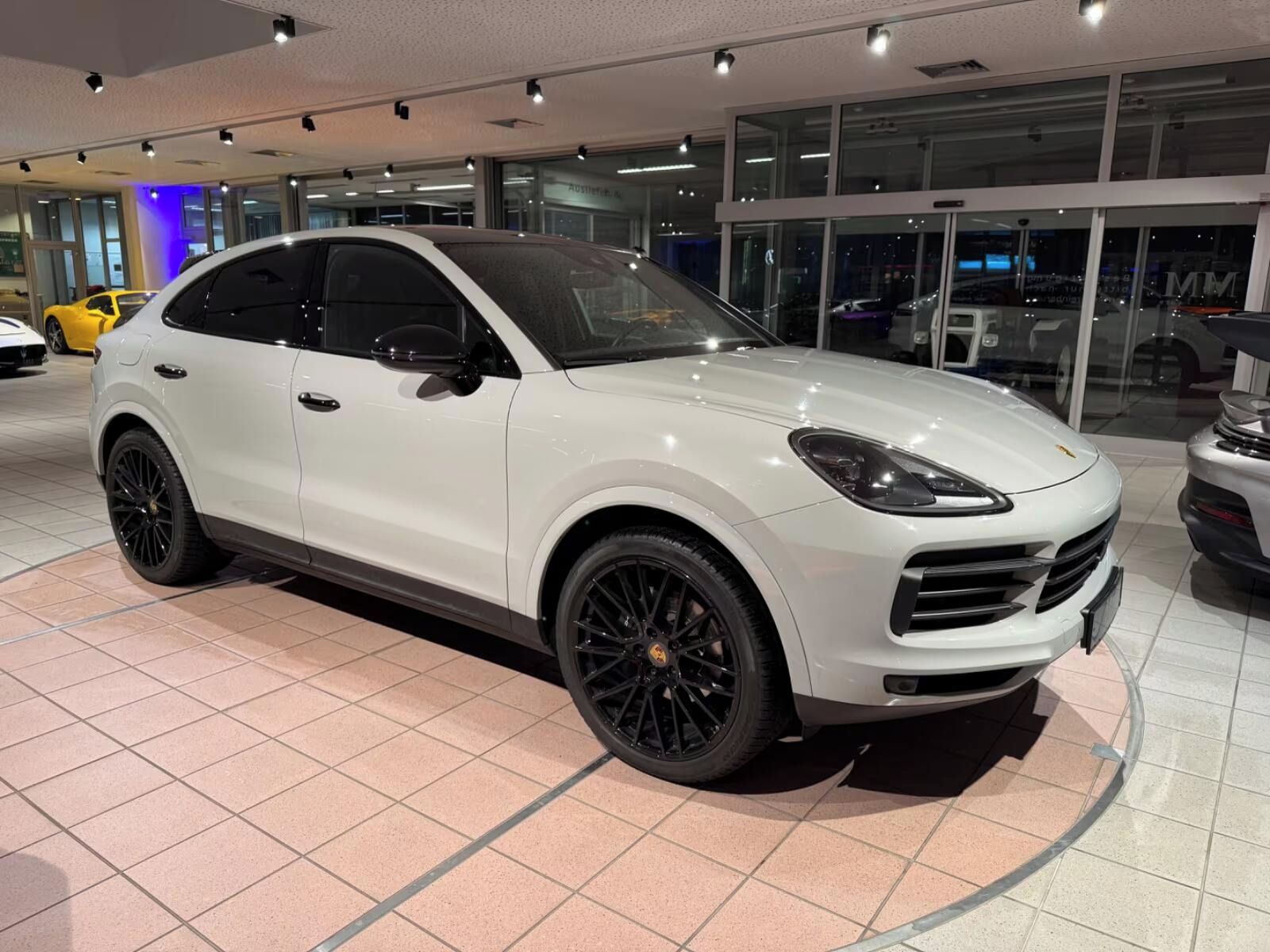 Porsche Cayenne, Coupe Platinum Edition*Kůže* - fotka 3