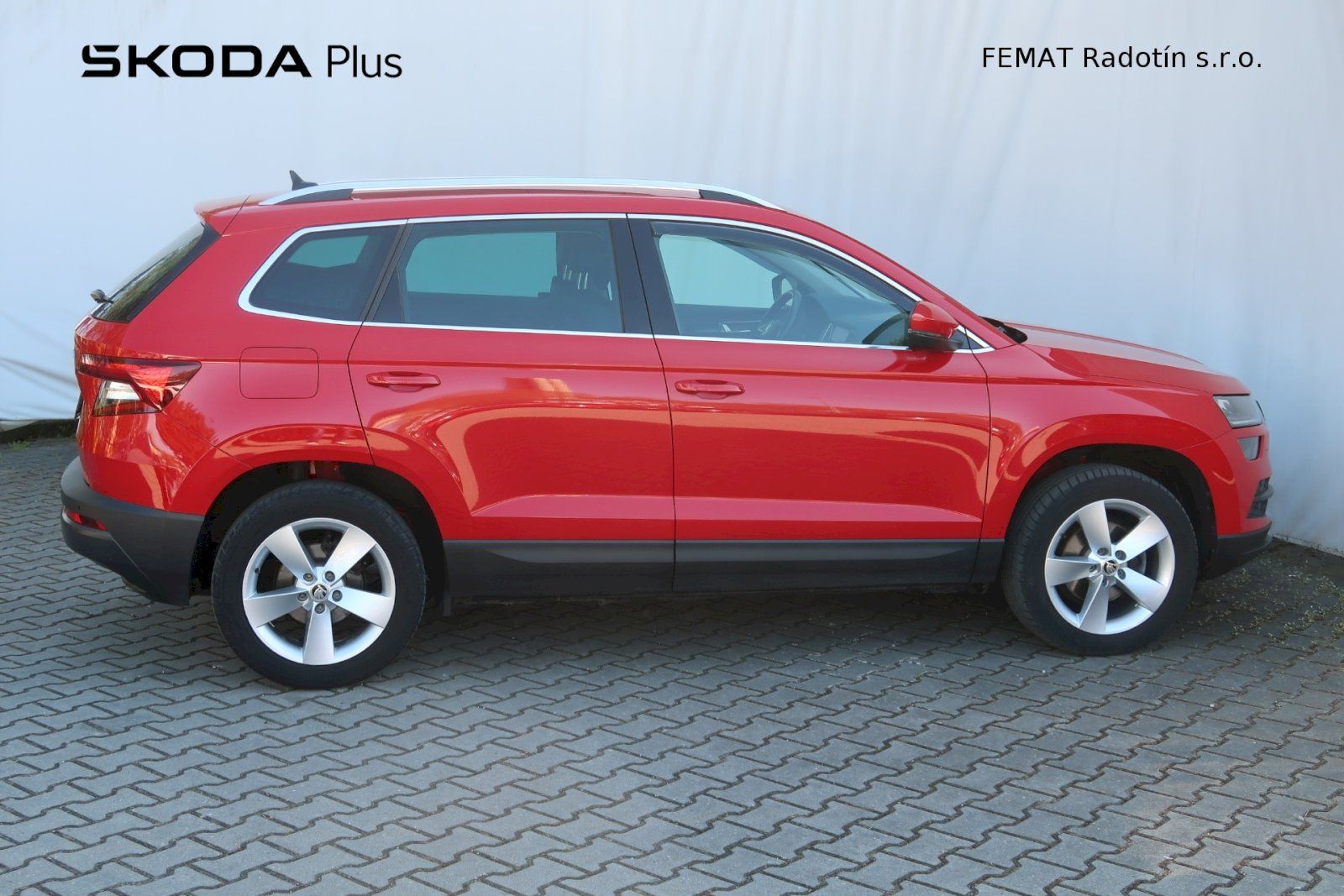 Škoda Karoq, Style Plus 1,6 TDI 85 kW - fotka 3
