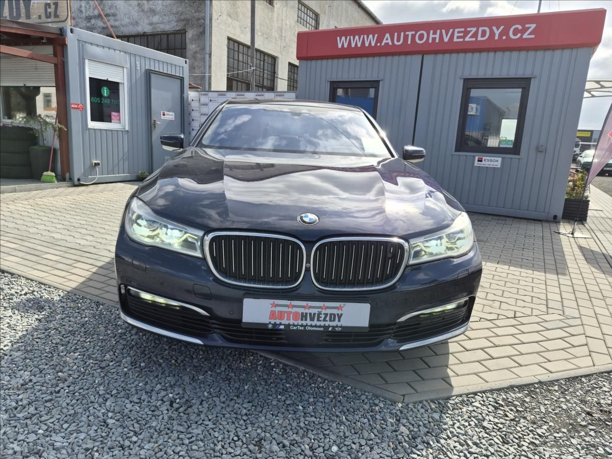 BMW Řada 7, 740d xDrive G11 ČR 2.majitel - fotka 5