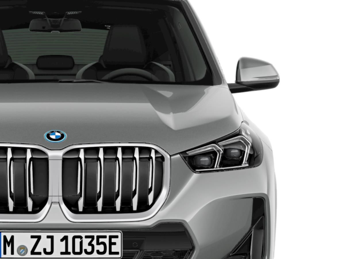 BMW X1, xDrive25e - fotka 4