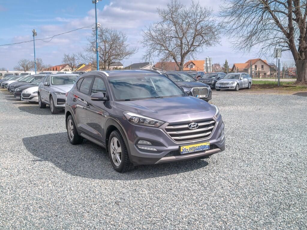 Hyundai Tucson, ČR 1.7D 85KW – 49.550km - fotka 3