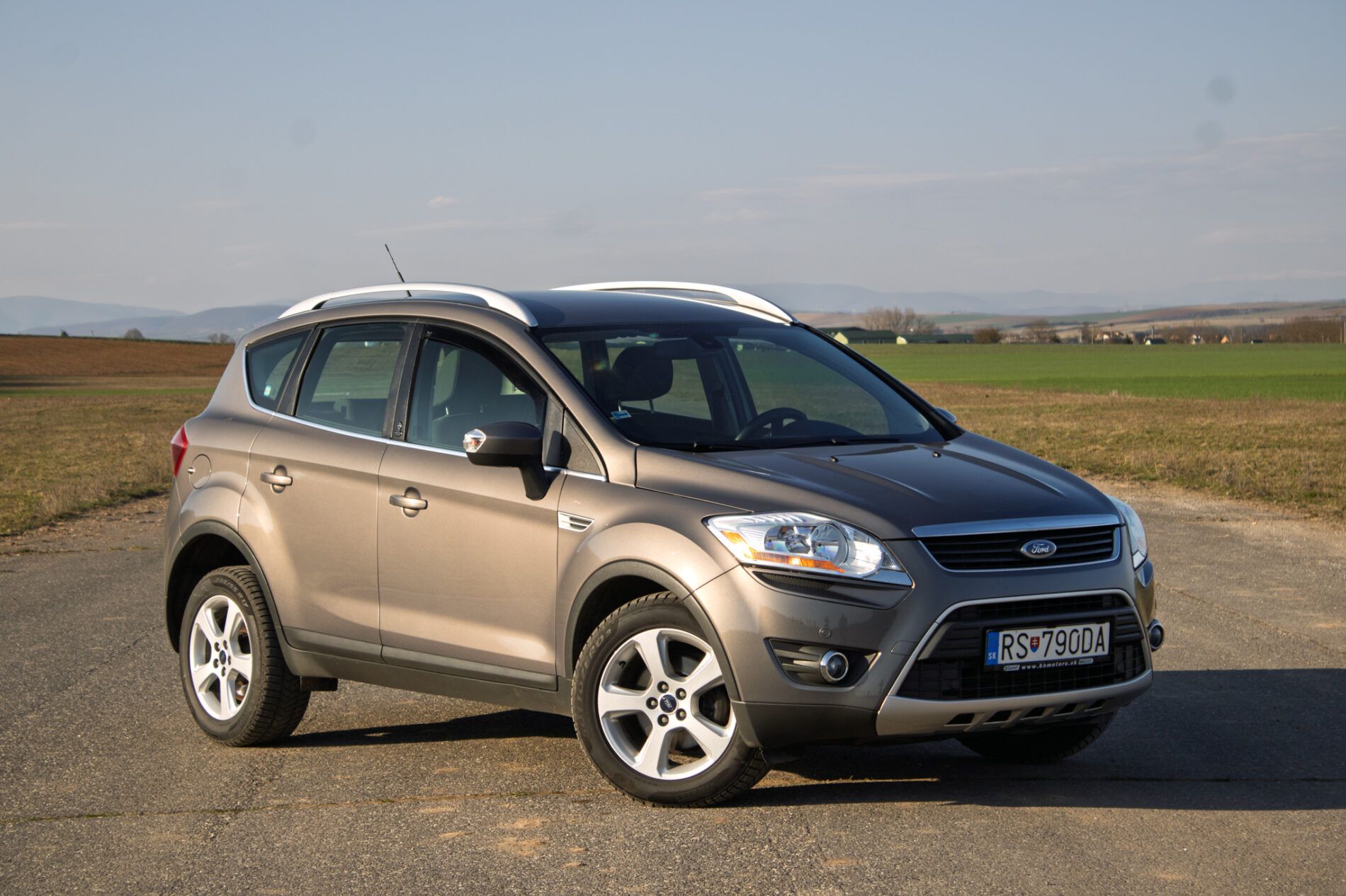 Ford Kuga - fotka 3