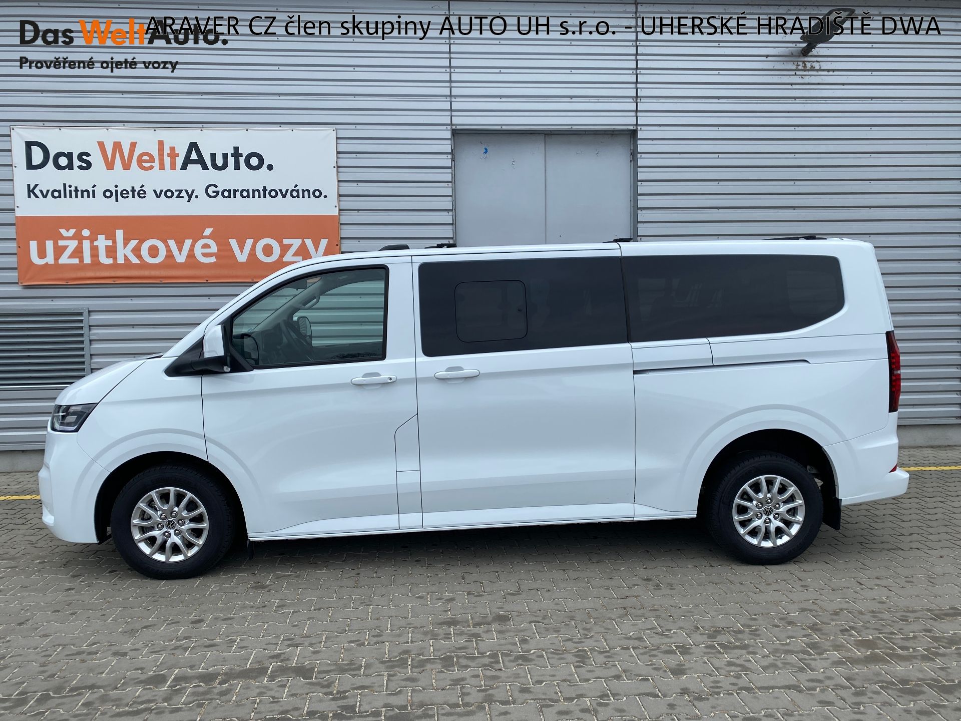 Volkswagen Transporter, 2.0 TDI 4x4 8 Míst Long - fotka 3