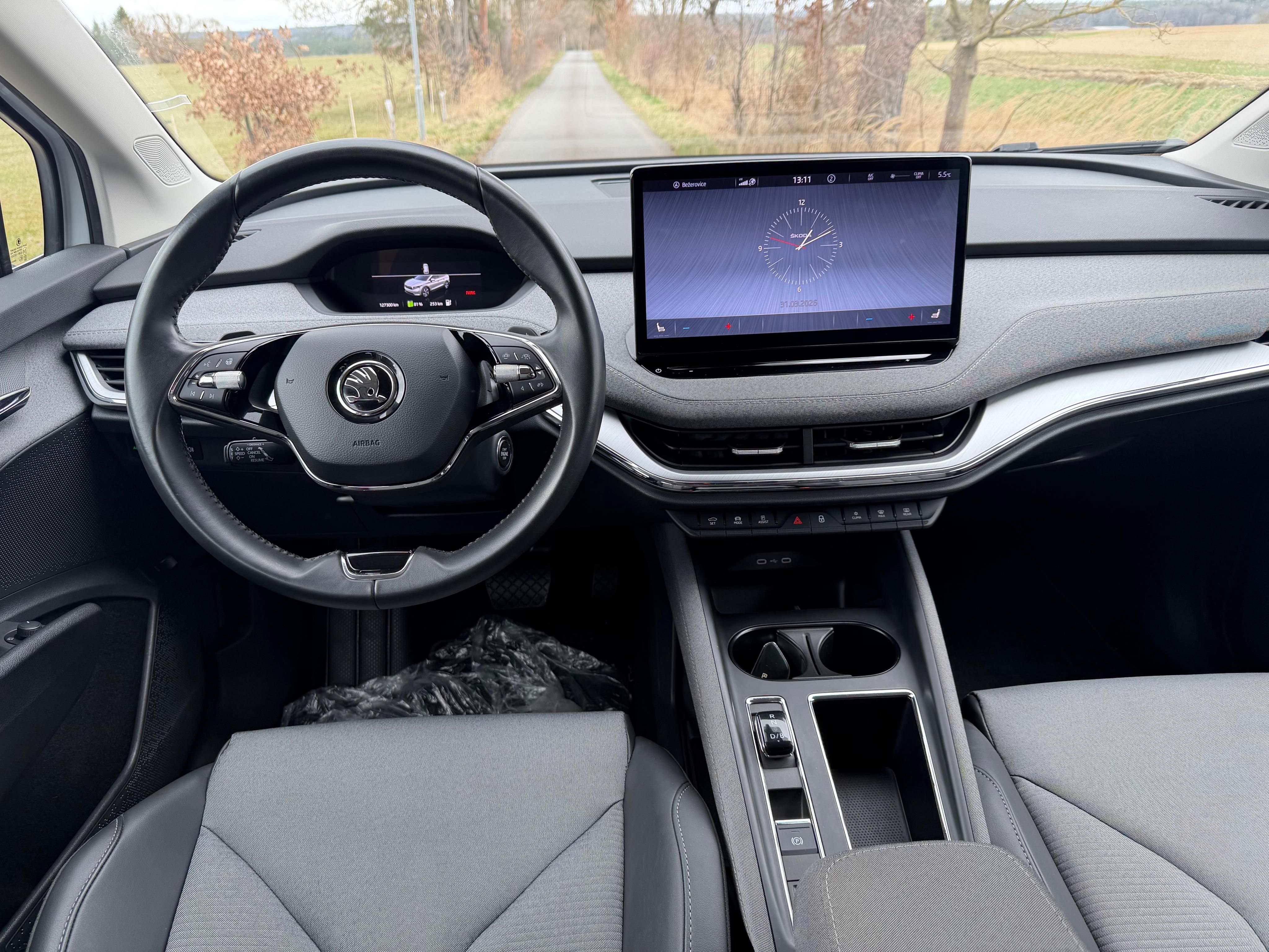 Škoda Enyaq iV, iV80 150kW/LOFT/MATRIX/TČ/ - fotka 6