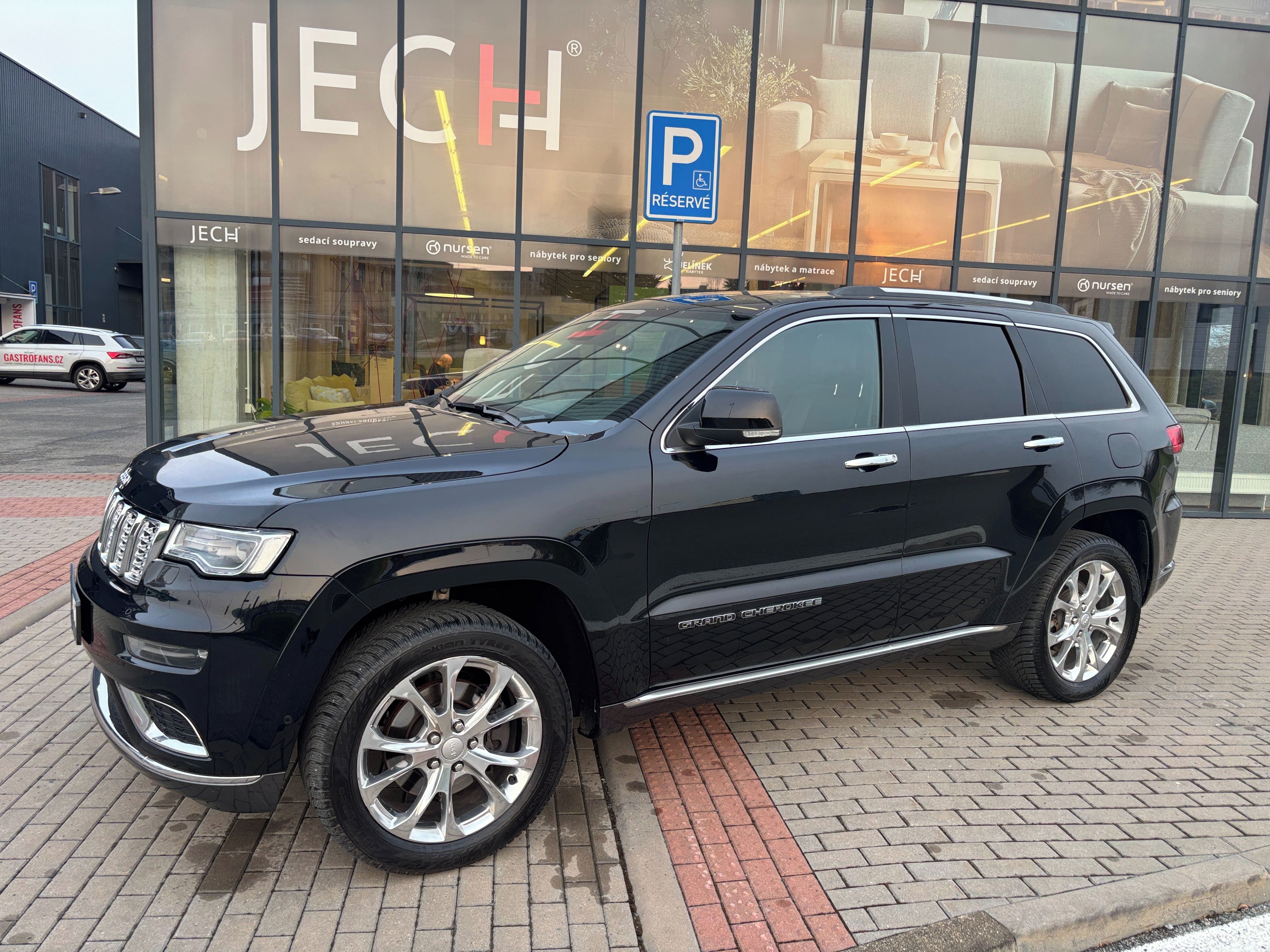 Jeep Grand Cherokee, 3.0CRd 184kW Overland DPH