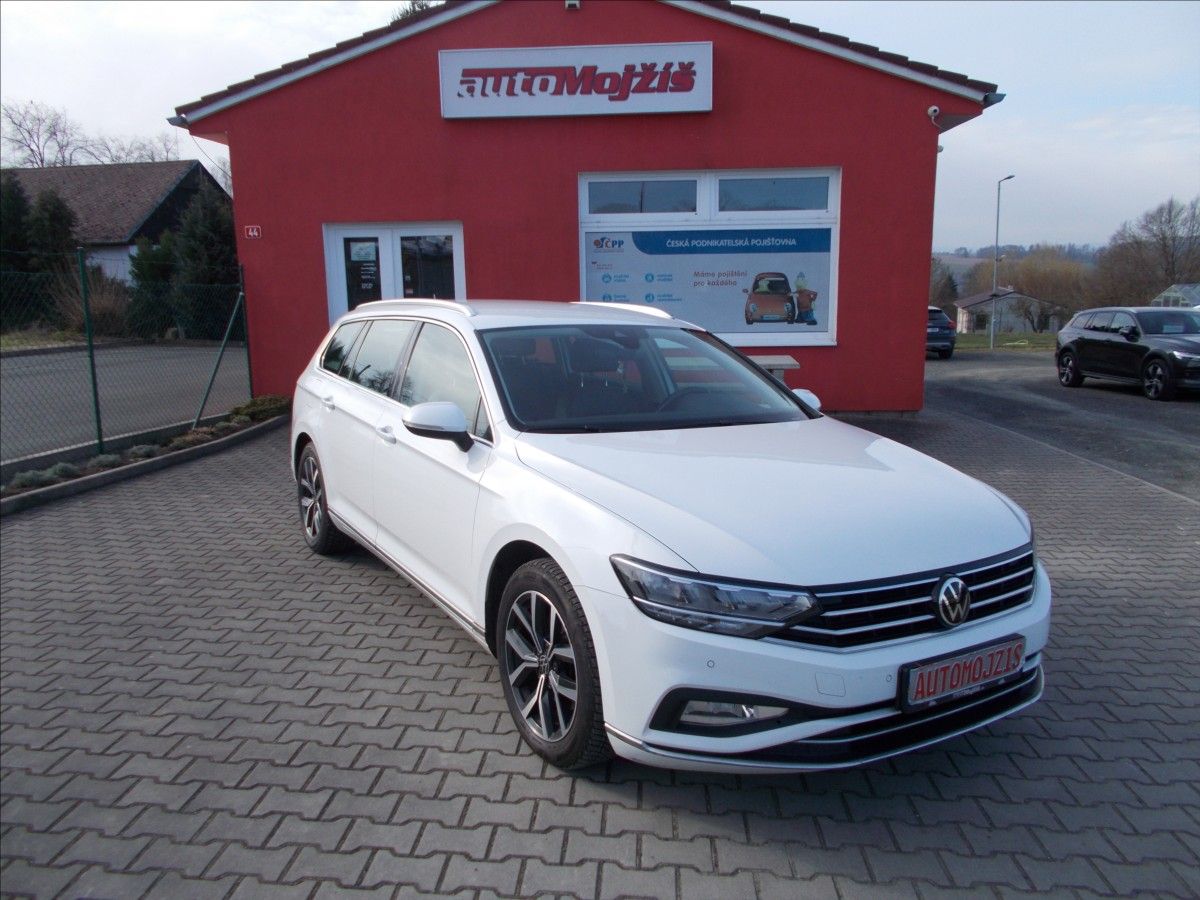 Volkswagen Passat, 2,0 TSI DSG 140 kW ČR 1.MAJITE