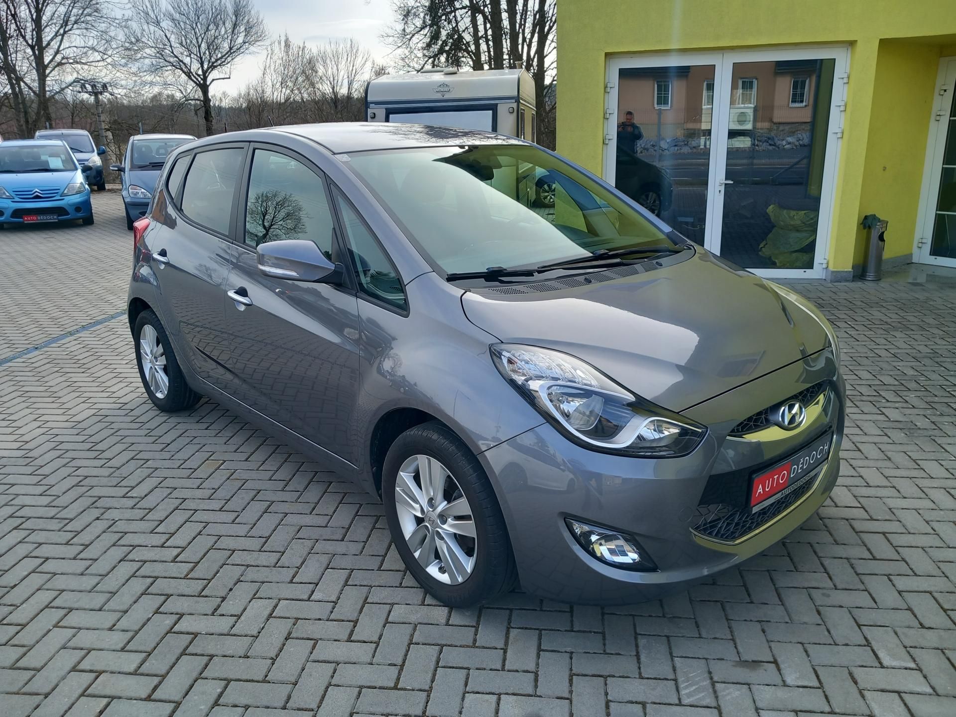 Hyundai ix20, 1,4CRDi SERVISKA VYHŘ.SEDADLA