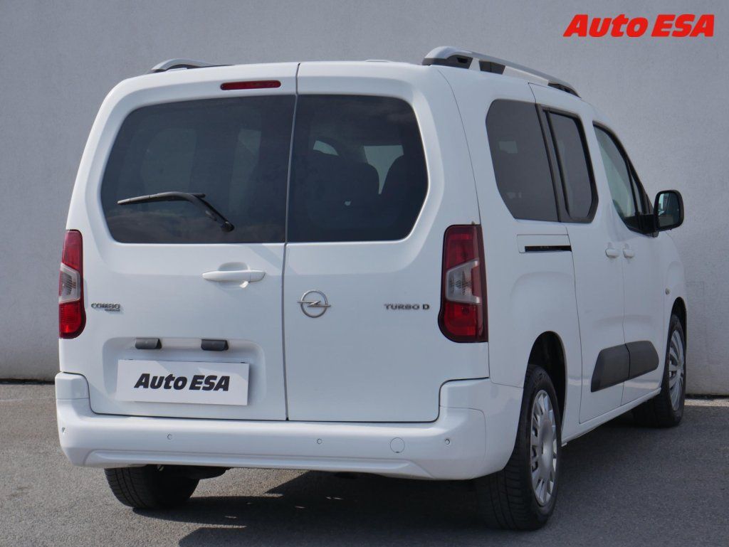 Opel Combo, 1.5CDTi MAXi XL 7míst - fotka 4