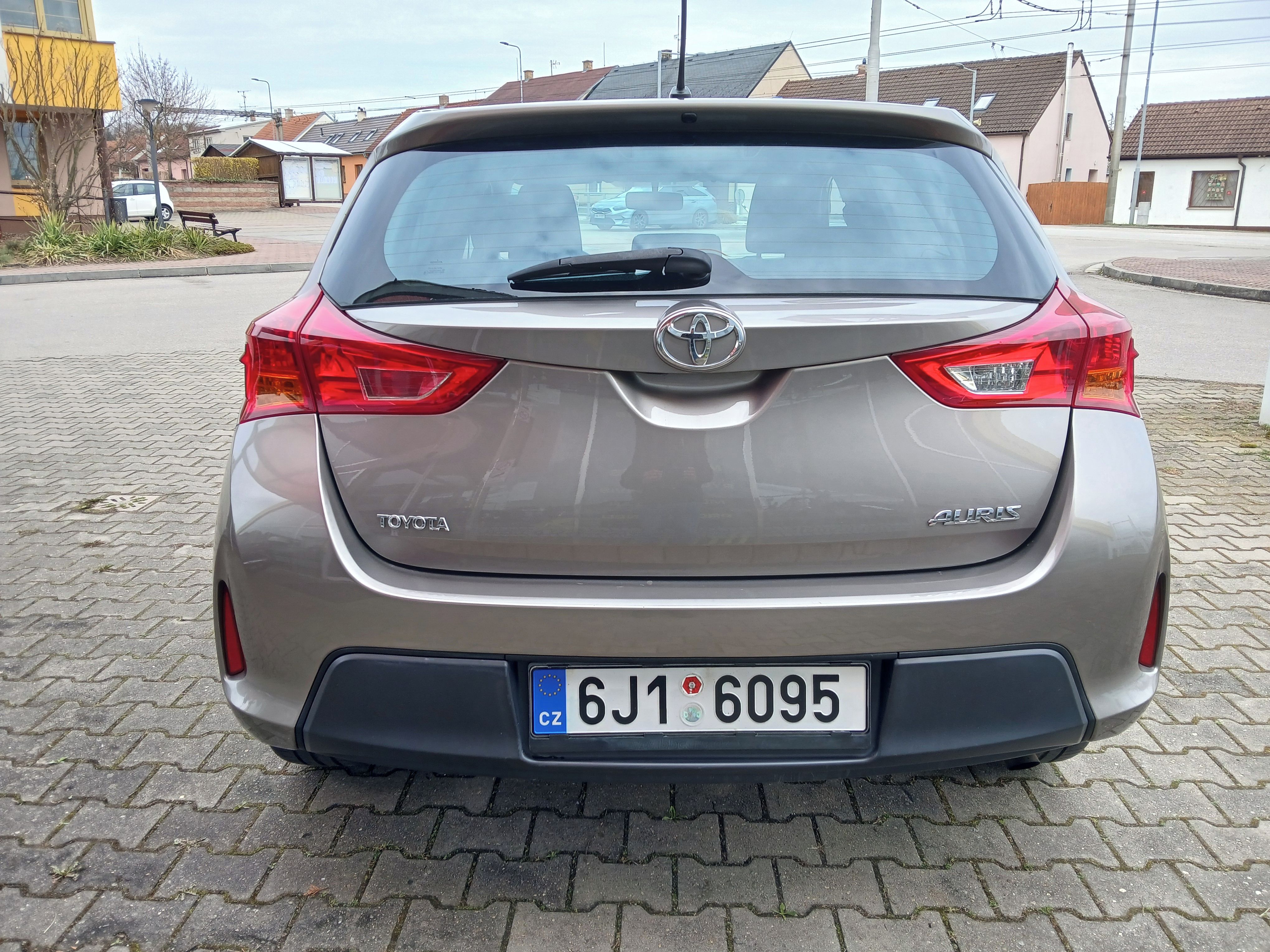 Toyota Auris, 1.3VVT-i, 73kW, 83tis.km - fotka 4